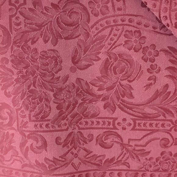 Vintage Cranberry Damask Tablecloth 56 x 80 - Picture 1 of 5